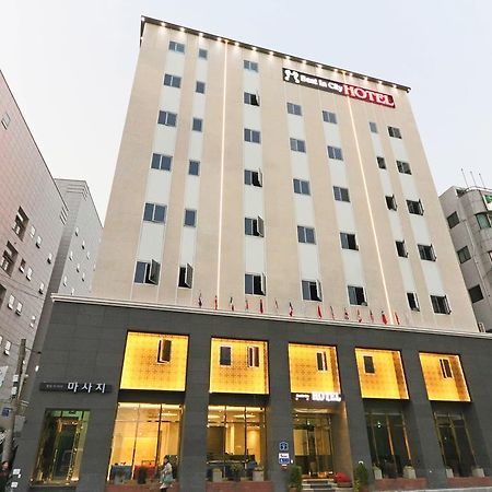 Best In City Hotel Busan Buitenkant foto