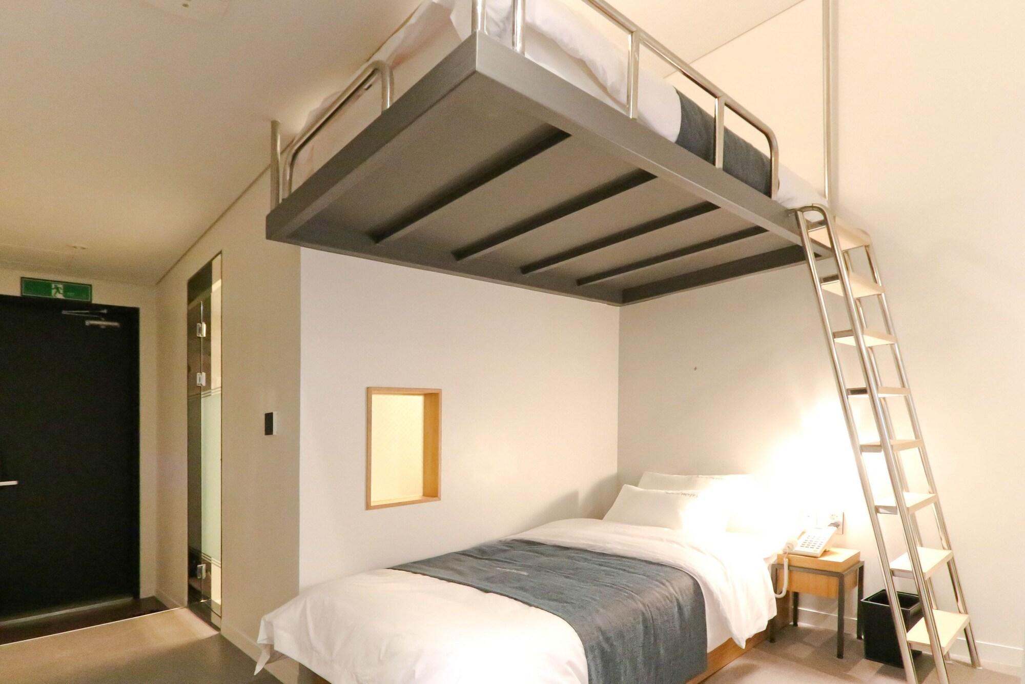 Best In City Hotel Busan Buitenkant foto