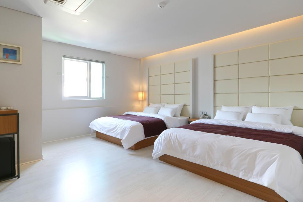 Best In City Hotel Busan Buitenkant foto